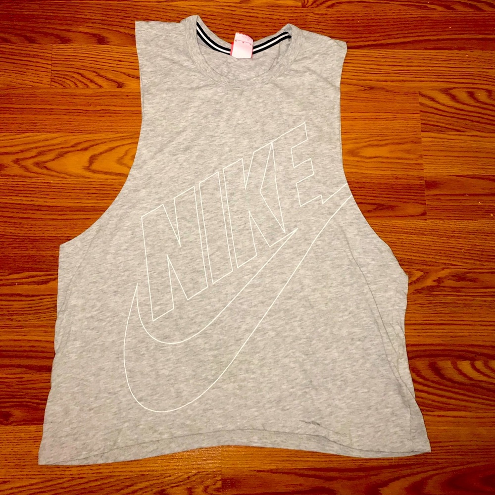 Nike loose workout tank